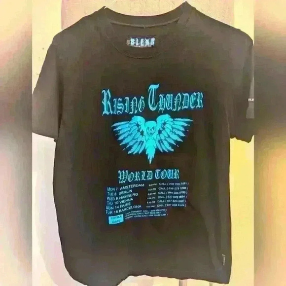 Vintage Rising Thunder Tour T-shirt size Medium - Picture 1 of 7